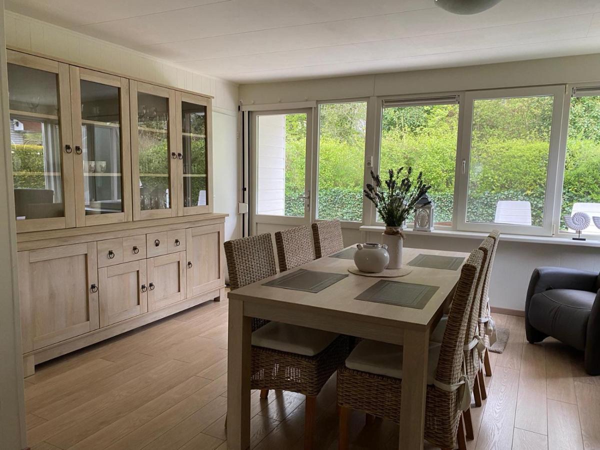Bungalow Scheldezicht In Zeeland Dicht Bij Zee Scherpenisse Екстериор снимка
