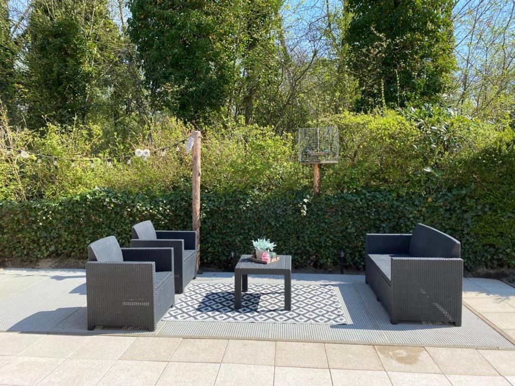 Bungalow Scheldezicht In Zeeland Dicht Bij Zee Scherpenisse Екстериор снимка