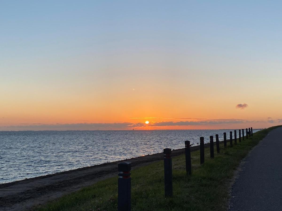 Bungalow Scheldezicht In Zeeland Dicht Bij Zee Scherpenisse Екстериор снимка
