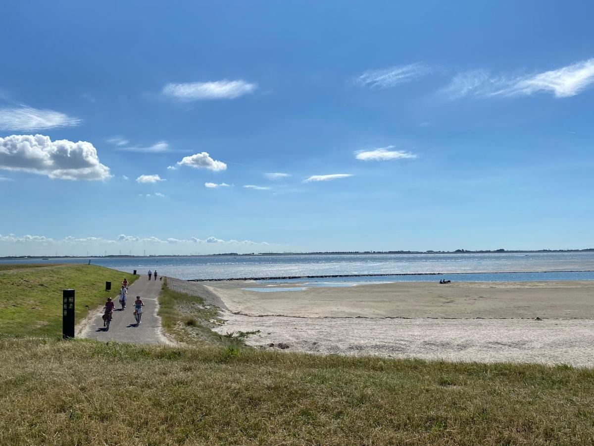 Bungalow Scheldezicht In Zeeland Dicht Bij Zee Scherpenisse Екстериор снимка