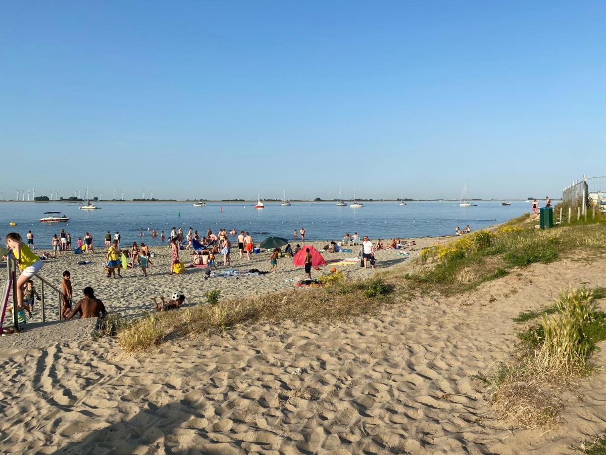 Bungalow Scheldezicht In Zeeland Dicht Bij Zee Scherpenisse Екстериор снимка